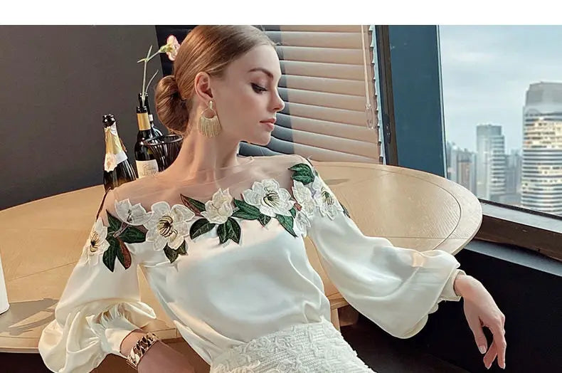 Summer Women Long Sleeve Off Shoulder Mesh Spliced Satin Embroidered Shirt Women Tops Shirts for Women Blusa Chifon Blouse C270