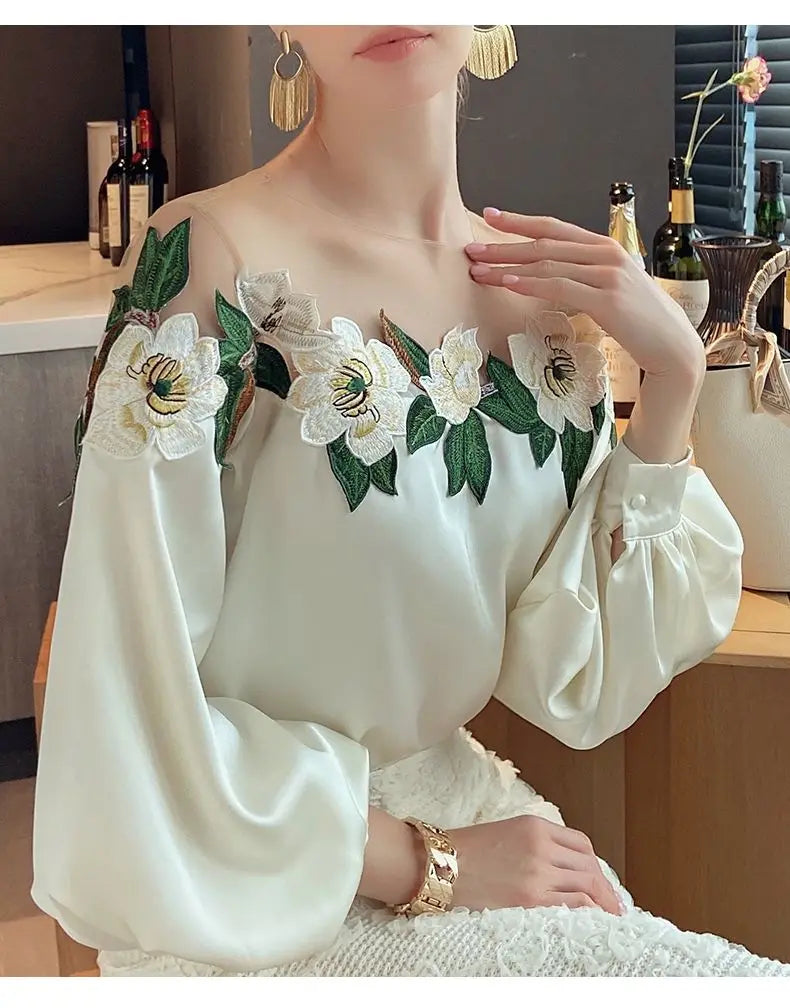 Summer Women Long Sleeve Off Shoulder Mesh Spliced Satin Embroidered Shirt Women Tops Shirts for Women Blusa Chifon Blouse C270