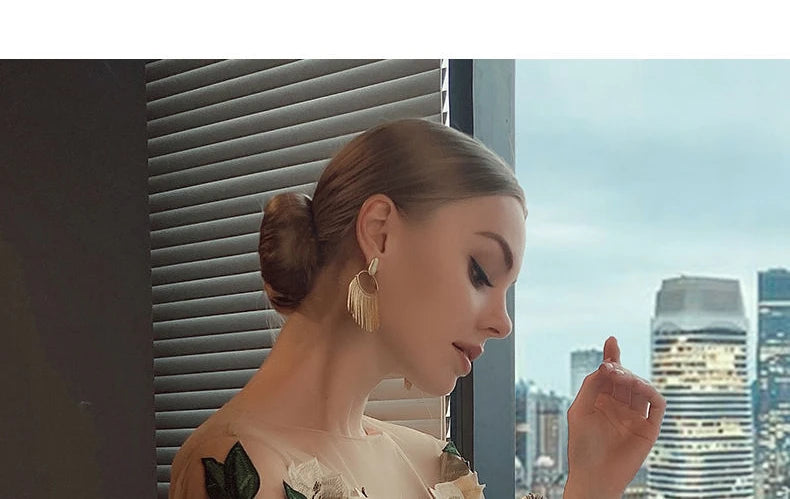 Summer Women Long Sleeve Off Shoulder Mesh Spliced Satin Embroidered Shirt Women Tops Shirts for Women Blusa Chifon Blouse C270