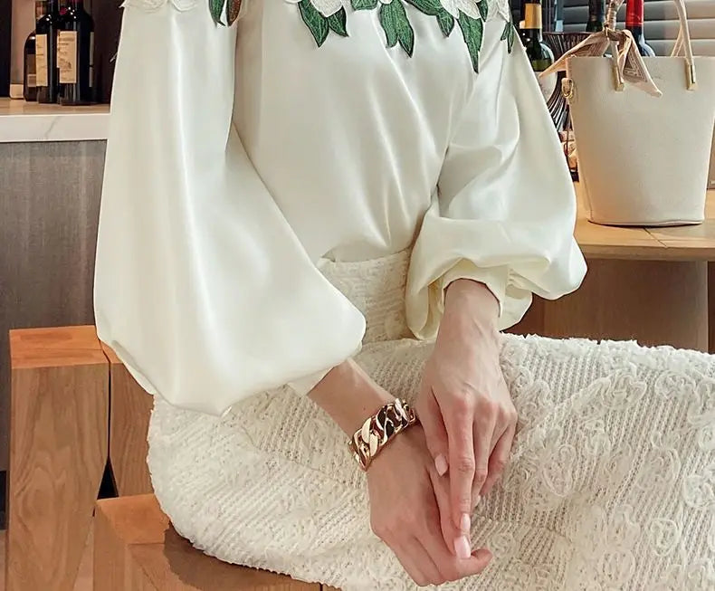 Summer Women Long Sleeve Off Shoulder Mesh Spliced Satin Embroidered Shirt Women Tops Shirts for Women Blusa Chifon Blouse C270