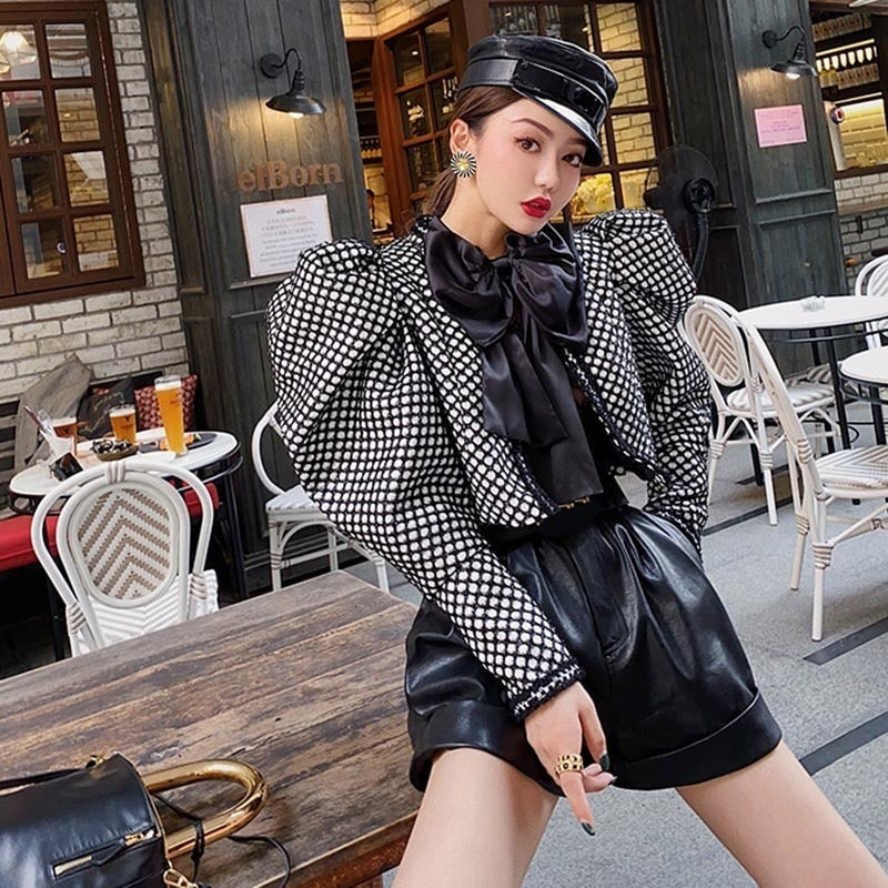 Ruched Plaid Coat For Women O Neck Puff Sleeve Short Female Coat Streetwear 