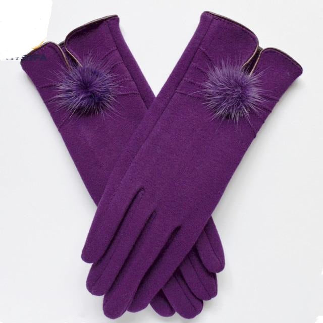 Women Mink ball Wool Gloves Fashion Design Winter Gloves Trendy Elegant Soft Mittens Gloves