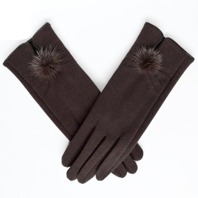 Women Mink ball Wool Gloves Fashion Design Winter Gloves Trendy Elegant Soft Mittens Gloves