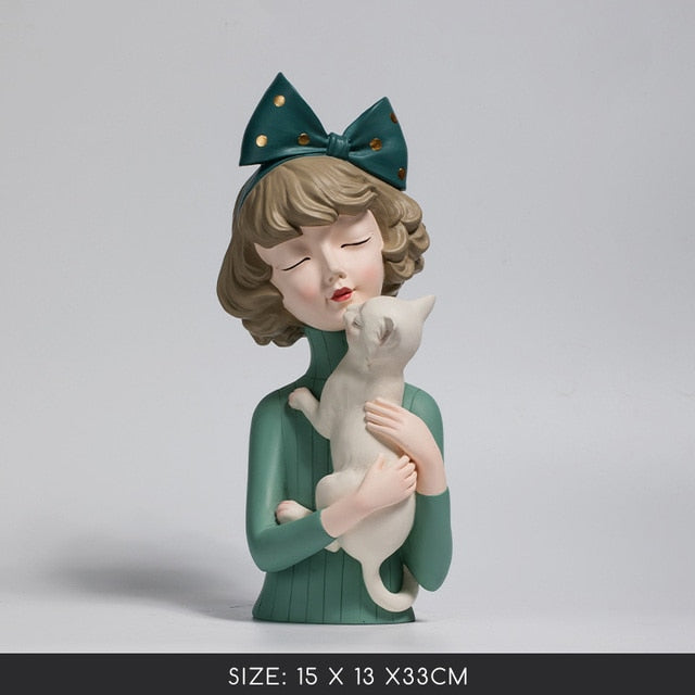 Modern Girl Resin Art Statue Gift Fashion Style Sculpture ornaments Table top figurines